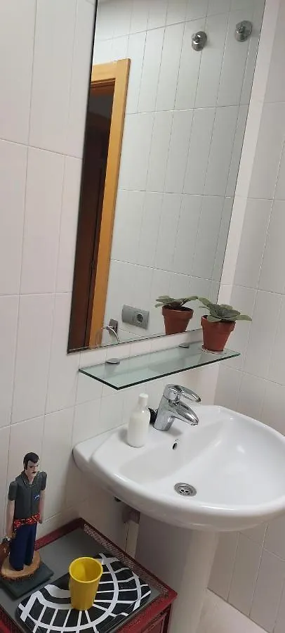 Cozy Room Near Las Teresitas Beach 圣克鲁斯-德特内里费 西班牙